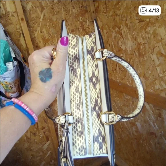 Coach Zoe Carryall Leather with Exotic Snake Skin Details W/ Lock and Key - Picture 6 of 14